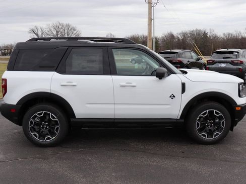 New 2025 Ford Bronco Sport Outer Banks w/ Outer Banks Tech Package+ image 13