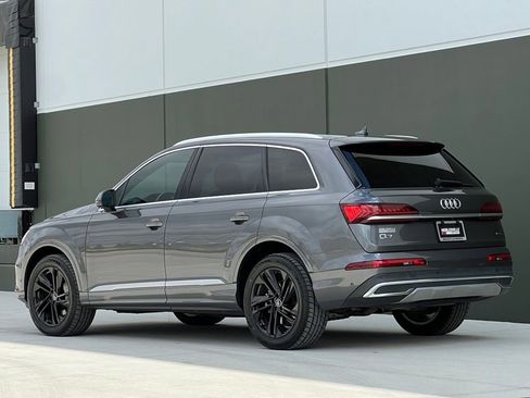 Used 2021 Audi Q7 2.0T Premium Plus w/ Executive Package AWD/4WD image 5