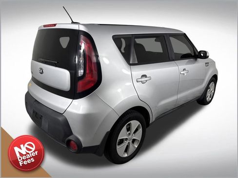 Used 2015 Kia Soul image 3