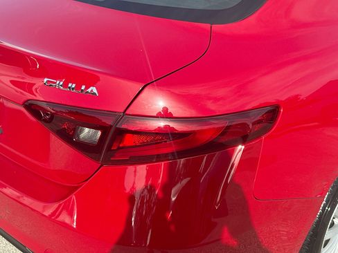 Used 2023 Alfa Romeo Giulia Sprint RWD image 28