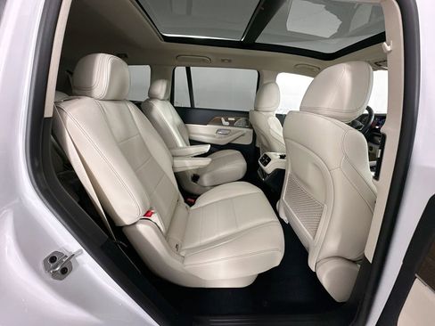 New 2026 Mercedes-Benz GLS 450 4MATIC image 30