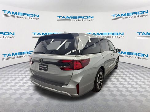 Used 2025 Honda Odyssey EX-L image 5
