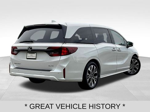Used 2026 Honda Odyssey Elite image 5
