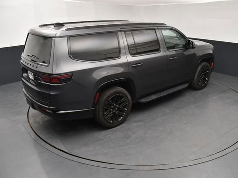 Used 2024 Jeep Wagoneer Series II w/ Convenience Group I image 18