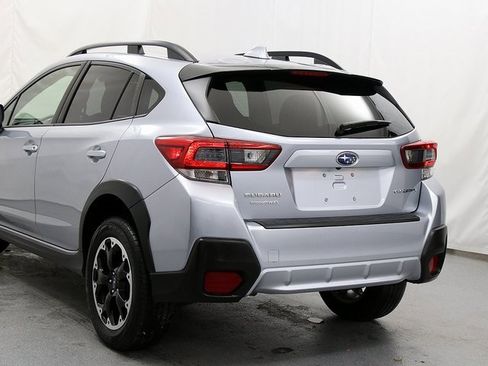 Used 2023 Subaru Crosstrek 2.0i Premium image 7