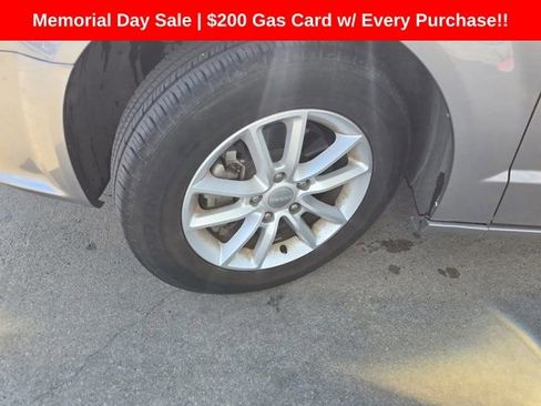 Used 2019 Dodge Grand Caravan SXT FWD image 8