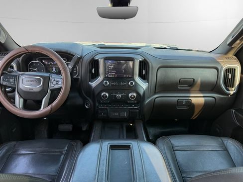 Used 2022 GMC Sierra 3500 Denali w/ Denali Ultimate Package AWD/4WD image 10