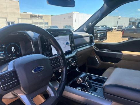 Used 2021 Ford F150 Lariat w/ Equipment Group 502A High AWD/4WD image 44