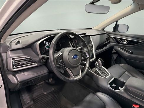 Certified 2022 Subaru Outback Limited image 11