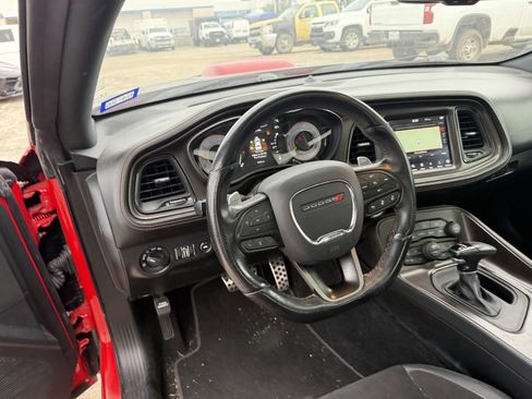 Used 2020 Dodge Challenger R/T Scat Pack image 11
