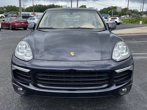Used 2016 Porsche Cayenne S AWD/4WD image 2