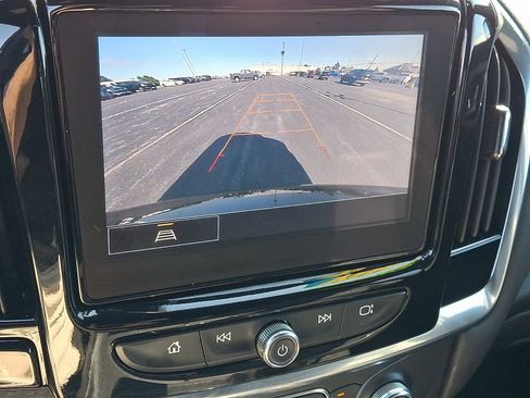 Used 2023 Chevrolet Traverse LT AWD/4WD image 20