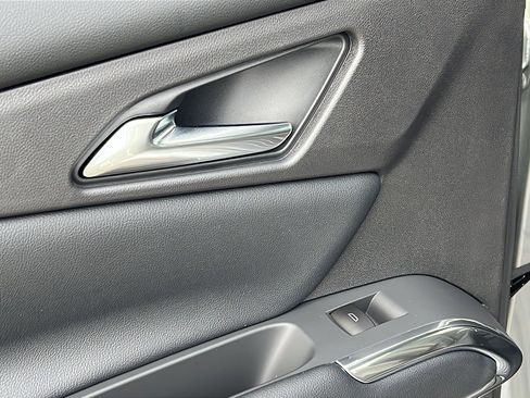 New 2026 Chevrolet Traverse Z71 image 13