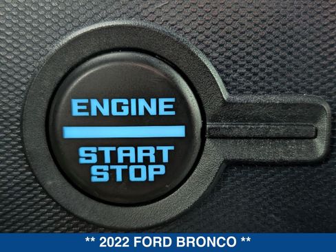 Certified 2022 Ford Bronco Outer Banks AWD/4WD image 33