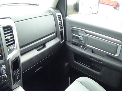 Certified 2023 RAM 1500 Classic SLT w/ Trailer & Traction Group image 31