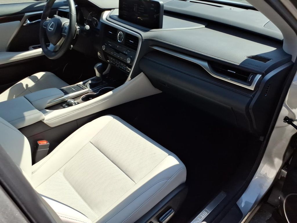 Used 2022 Lexus RX 350 AWD w/ Premium Package image 11