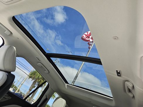 Used 2025 Lincoln Aviator Reserve image 23