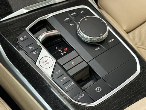 Certified 2023 BMW 330e w/ M Sport Package image 23