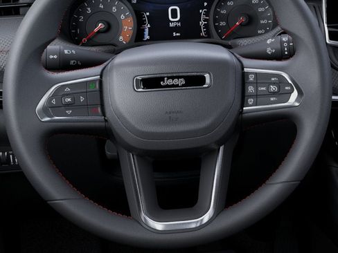 New 2026 Jeep Compass Trailhawk w/ Trailer Tow Group AWD/4WD image 45