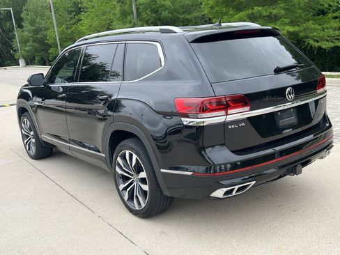 Used 2023 Volkswagen Atlas SEL Premium image 8