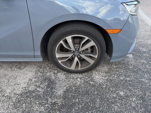 Used 2023 Honda Odyssey Touring image 18