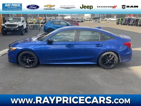 Used 2024 Honda Civic Sport image 1