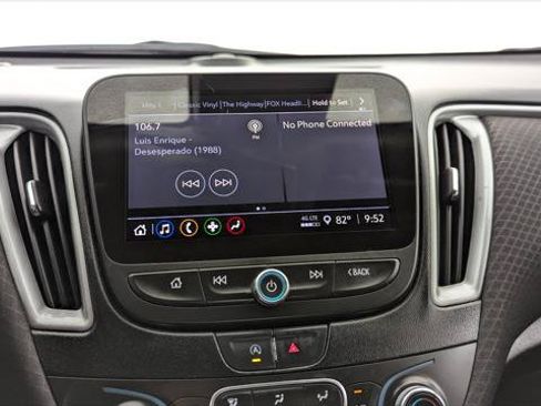 Used 2023 Chevrolet Malibu LT FWD image 26