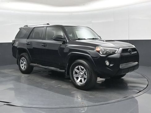 Used 2015 Toyota 4Runner Trail AWD/4WD image 1