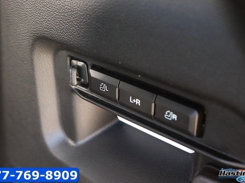 Used 2022 Ford Explorer Limited w/ Equipment Group 301A image 16