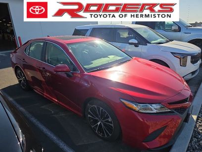 Used 2019 Toyota Camry SE w/ Convenience Package