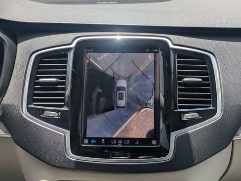 Used 2024 Volvo XC90 B6 Plus AWD/4WD image 20