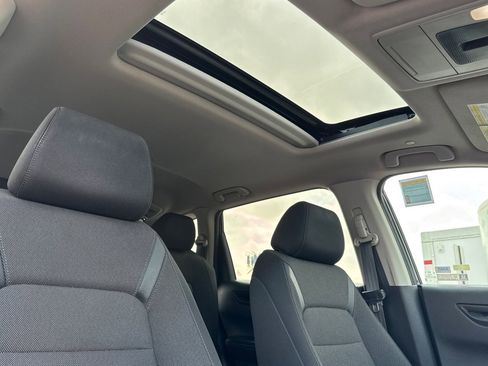 Used 2024 Honda CR-V EX image 15
