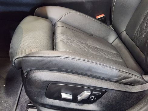 Used 2023 BMW 530i w/ Premium Package image 44