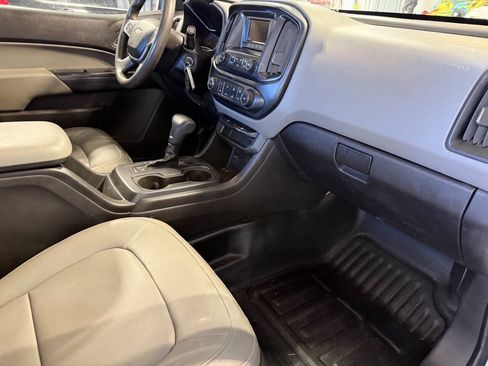 Used 2016 Chevrolet Colorado W/T w/ WT Convenience Package AWD/4WD image 20