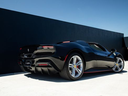 Certified 2025 Ferrari 296 GTS RWD image 44