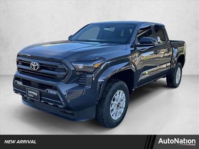 New 2025 Toyota Tacoma SR5