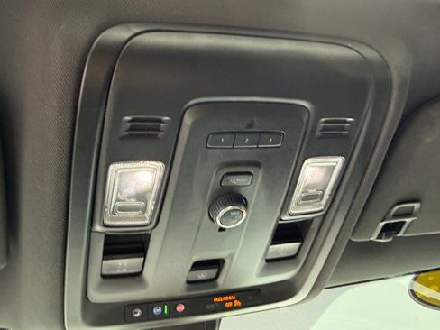 Used 2022 Chevrolet Tahoe RST AWD/4WD image 21