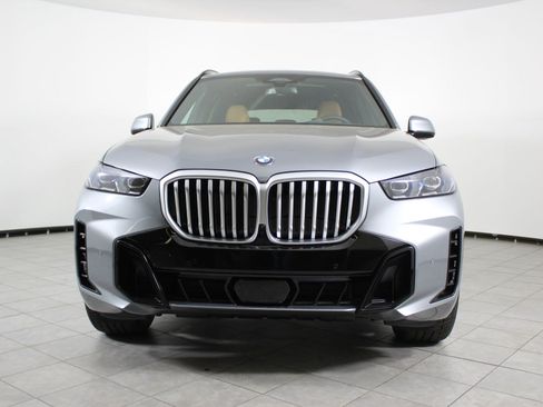 New 2026 BMW X5 xDrive40i image 6