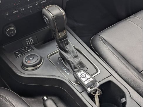 Used 2019 Ford Ranger Lariat w/ Equipment Group 501A Mid image 36