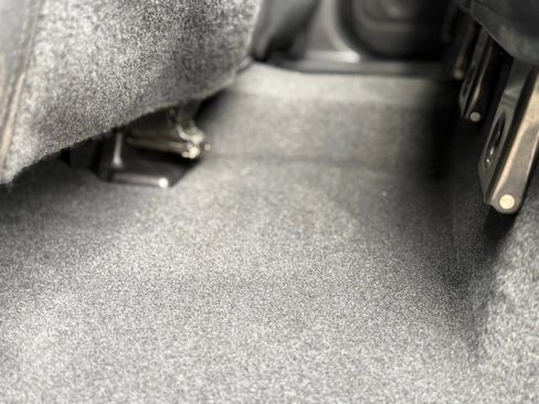 Used 2022 Toyota Tacoma TRD Off-Road image 35