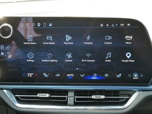 Used 2025 Chevrolet Equinox EV LT w/ Convenience Package FWD image 7