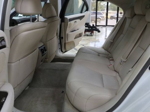 Used 2008 Lexus LS 460 L RWD image 84