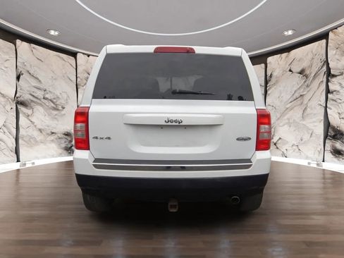 Used 2016 Jeep Patriot High Altitude image 7