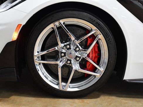 Used 2019 Chevrolet Corvette ZR1 RWD image 7