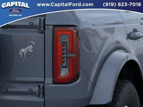 New 2025 Ford Bronco Outer Banks image 23