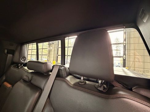 Used 2021 GMC Sierra 1500 AT4 w/ AT4 Premium Package AWD/4WD image 22