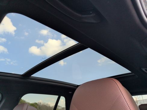 Certified 2024 BMW X5 sDrive40i w/ Parking Assistance Package image 30