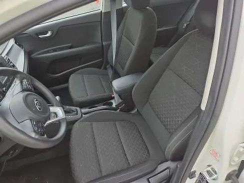 Used 2018 Kia Rio S image 6
