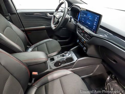 Used 2024 Ford Escape ST-Line w/ Tech Pack #1 image 27