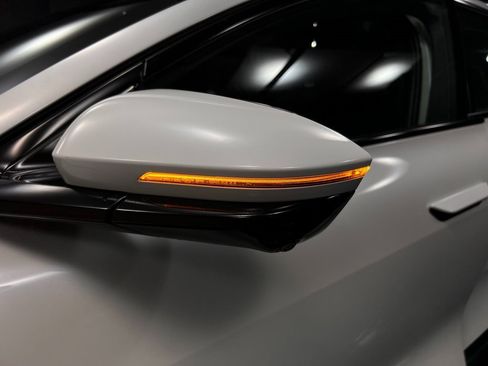 Used 2023 Lucid Air Touring image 25